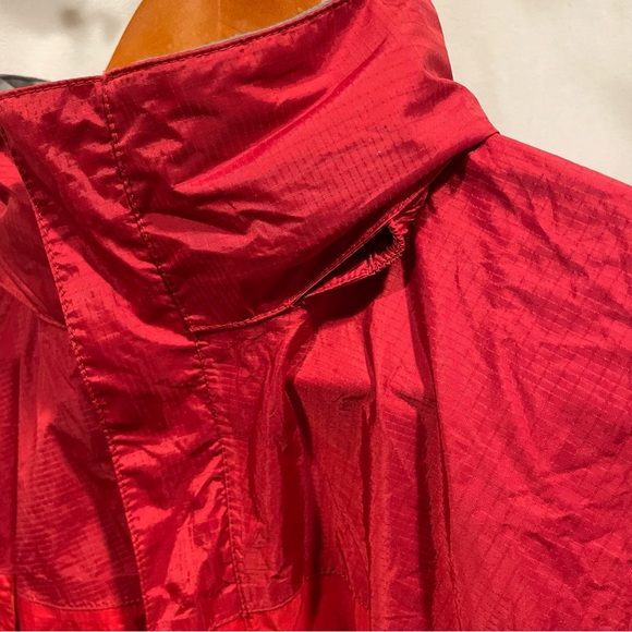 Marmot kids red rain jacket with rollaway hood size XL pockets unisex - Picture 7 of 9